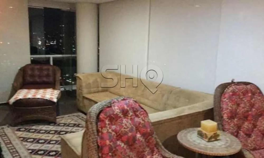 Apartamento, 3 quartos, 187 m² - Foto 2