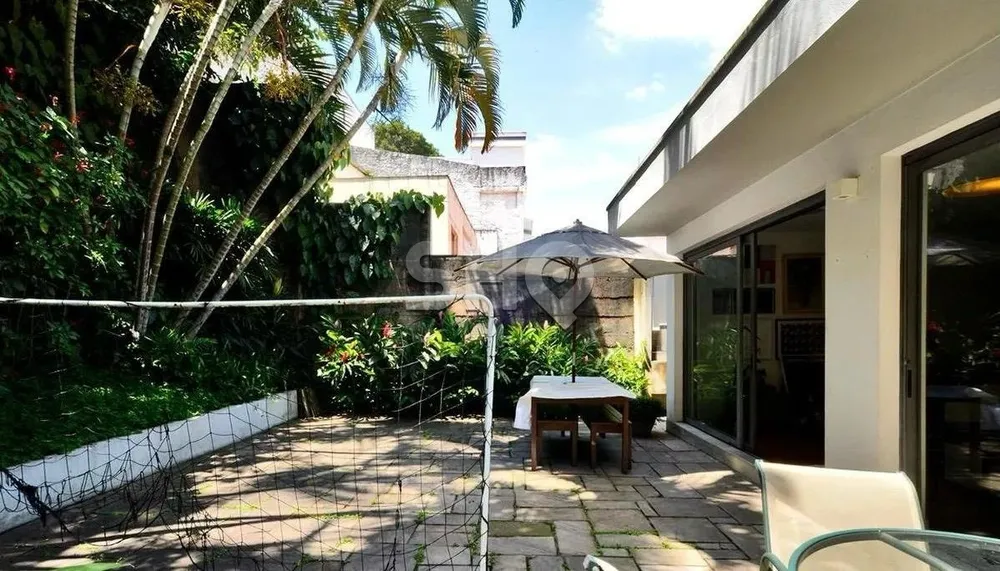 Sobrado, 3 quartos, 224 m² - Foto 1