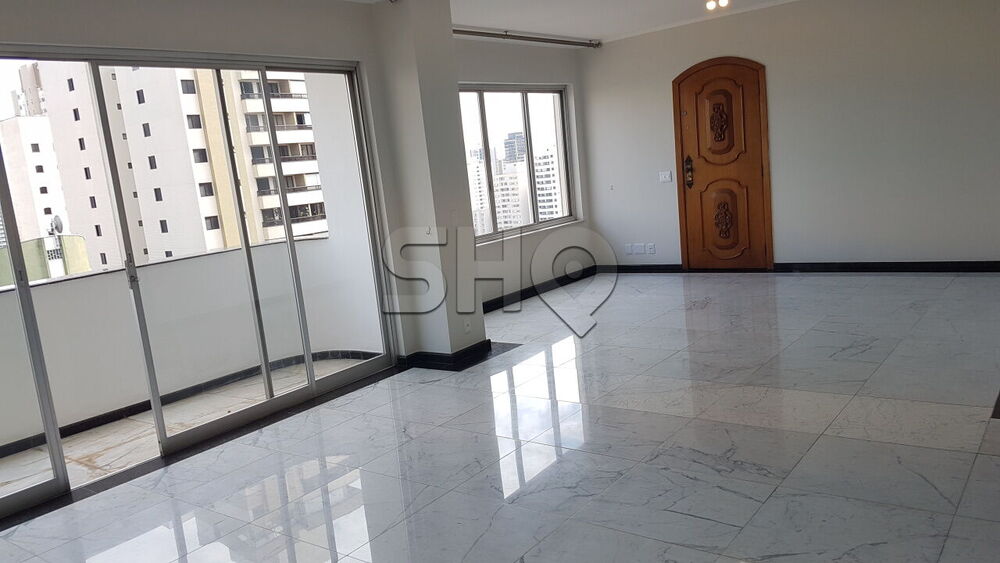 Apartamento à venda com 4 quartos, 176m² - Foto 2