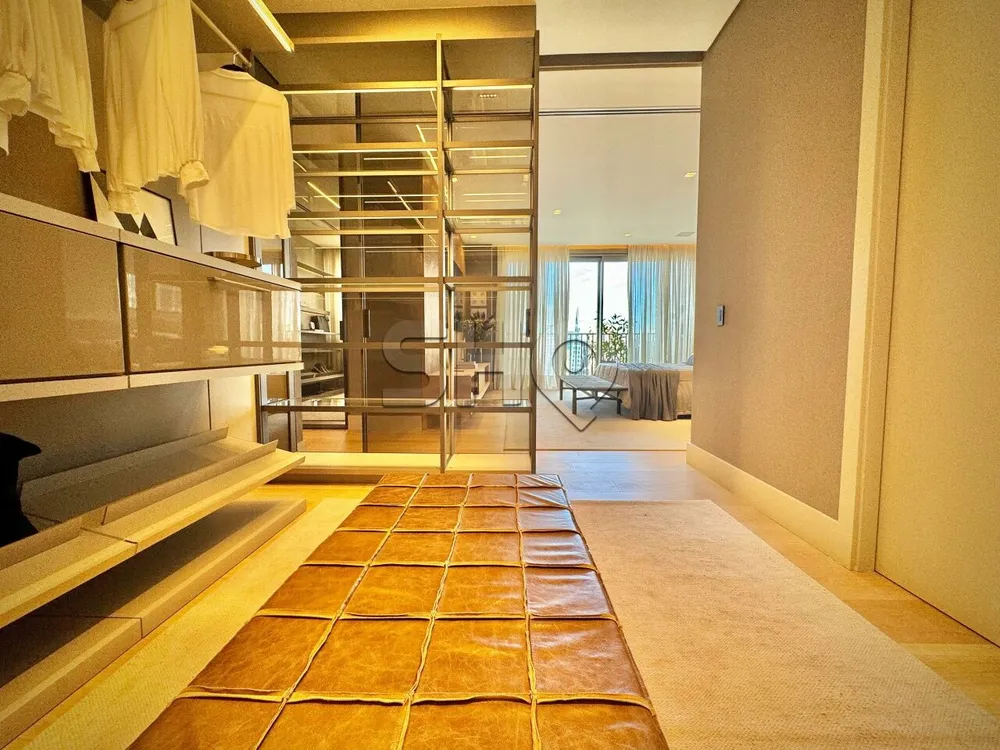 Apartamento, 4 quartos, 244 m² - Foto 4