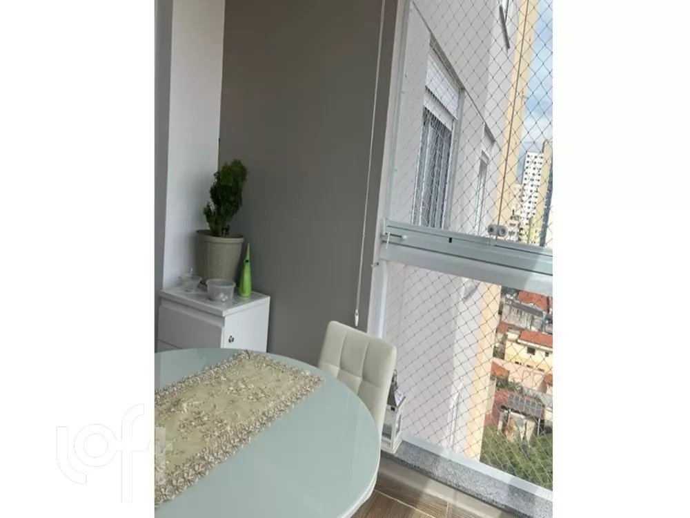 Apartamento à venda com 3 quartos, 82m² - Foto 2