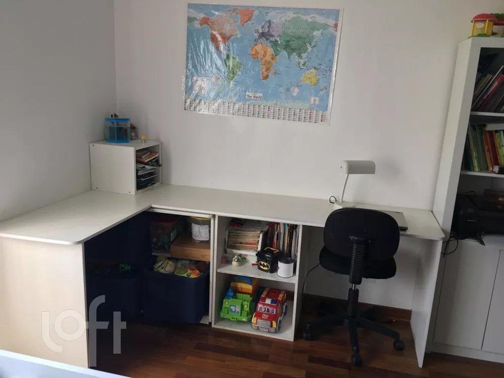 Apartamento à venda com 4 quartos, 192m² - Foto 3