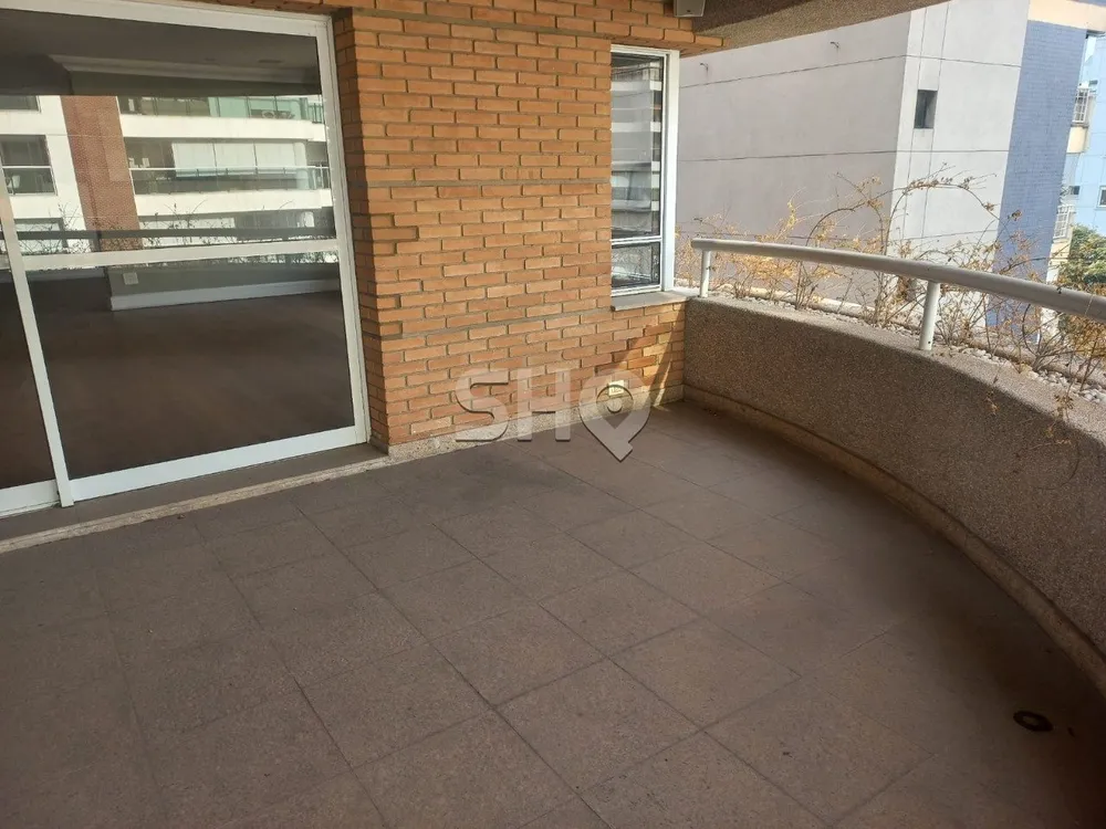 Apartamento, 4 quartos, 243 m² - Foto 4