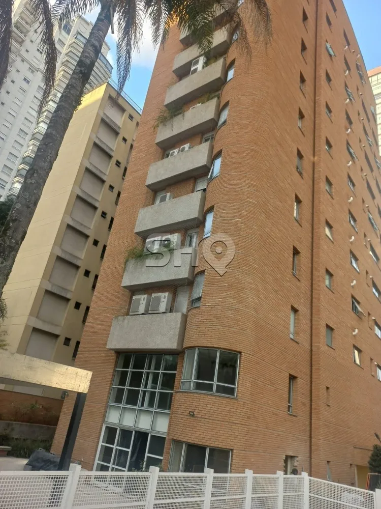 Apartamento, 4 quartos, 243 m² - Foto 1