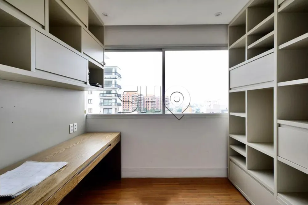 Cobertura, 3 quartos, 240 m² - Foto 4