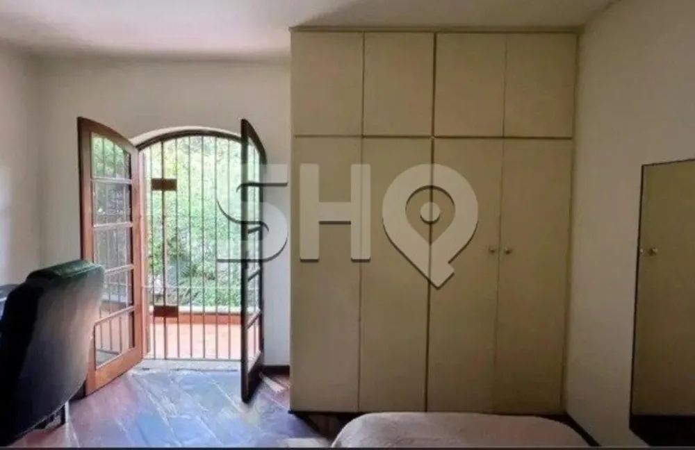 Casa, 4 quartos, 275 m² - Foto 1