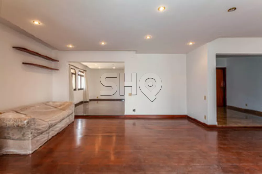 Apartamento à venda com 4 quartos, 232m² - Foto 8