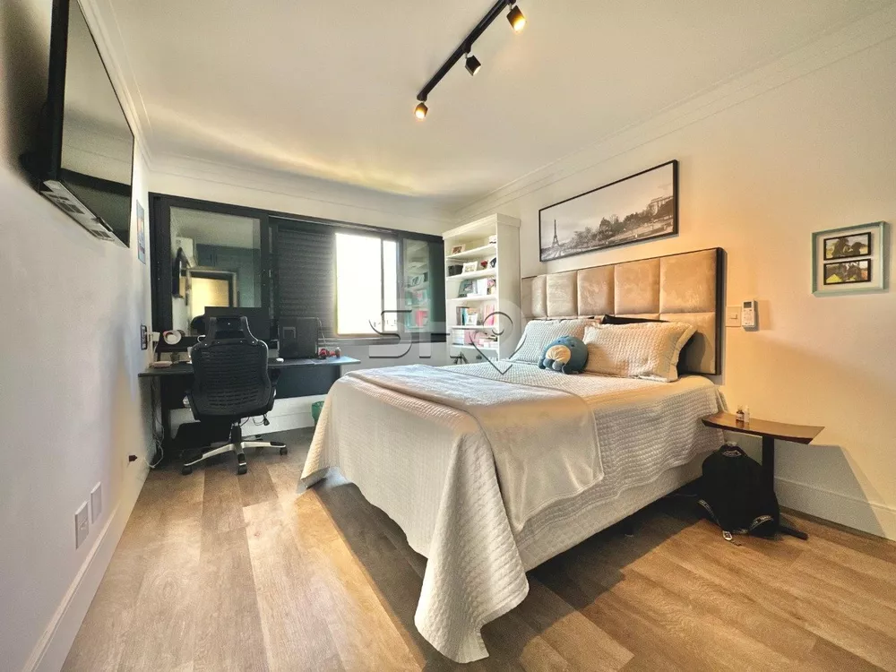 Apartamento à venda com 4 quartos, 230m² - Foto 6