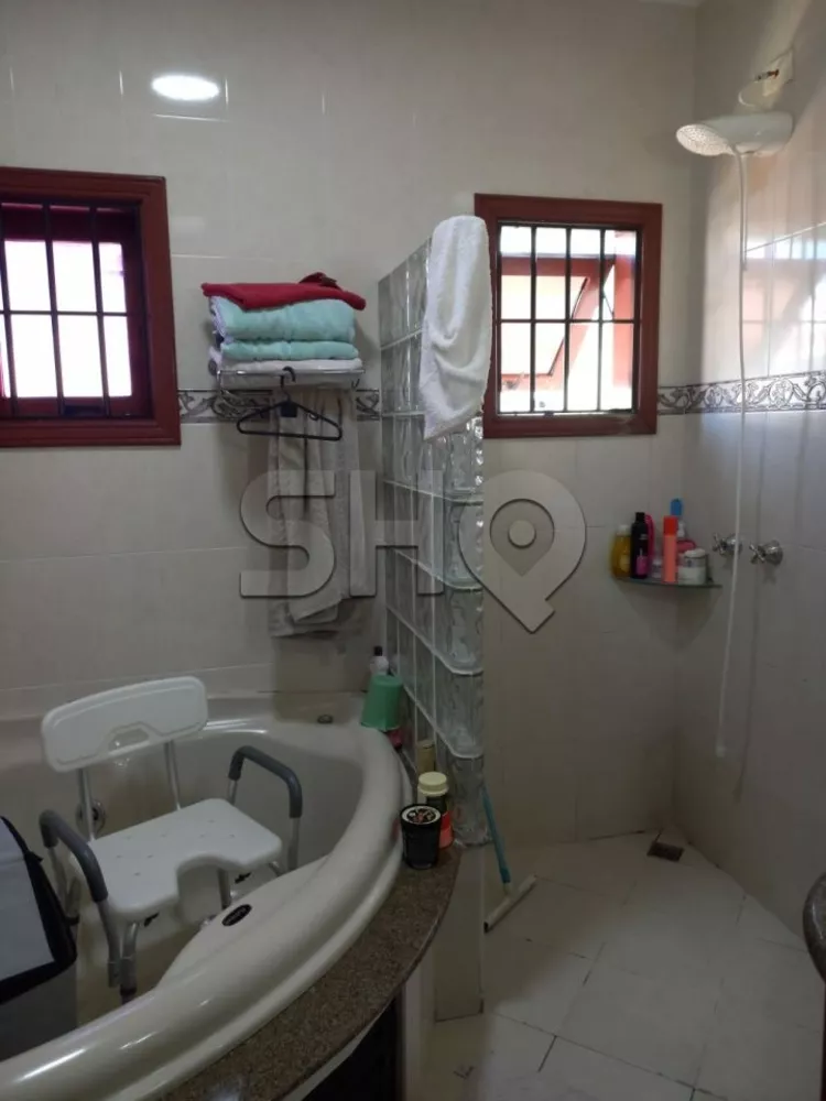 Sobrado à venda com 4 quartos, 220m² - Foto 10