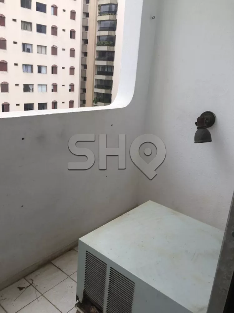 Apartamento à venda com 2 quartos, 67m² - Foto 4