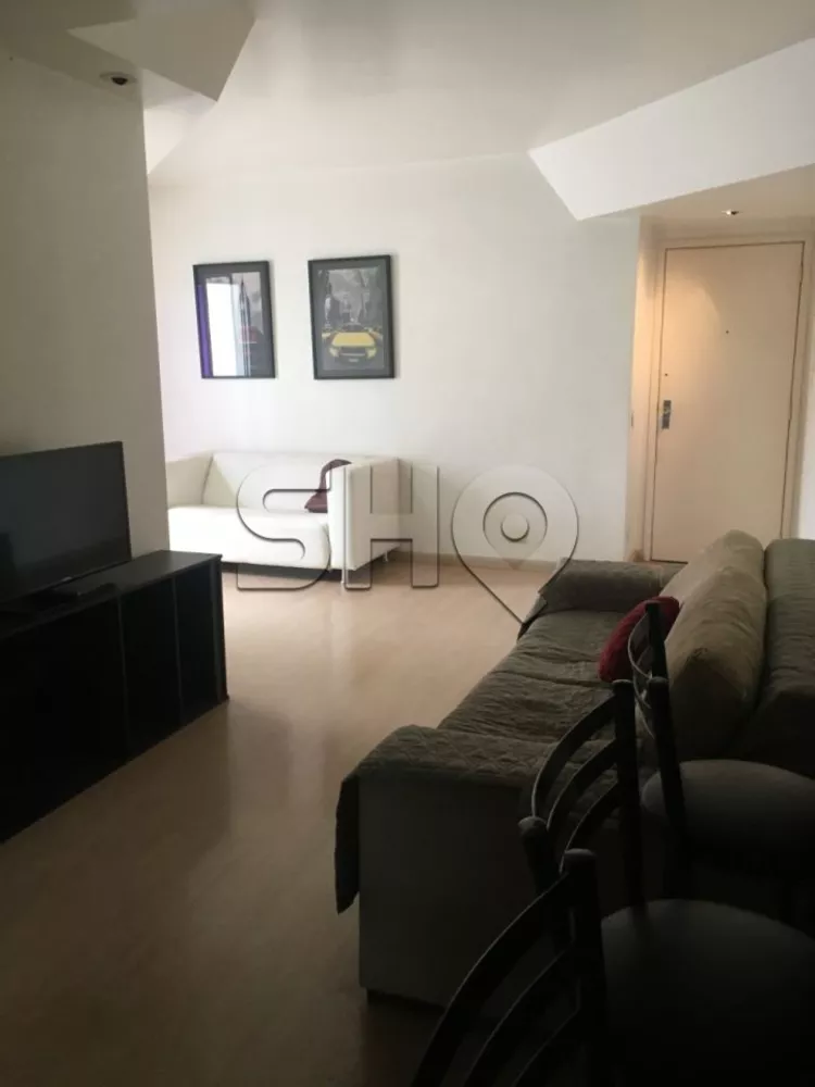 Apartamento à venda com 2 quartos, 67m² - Foto 1