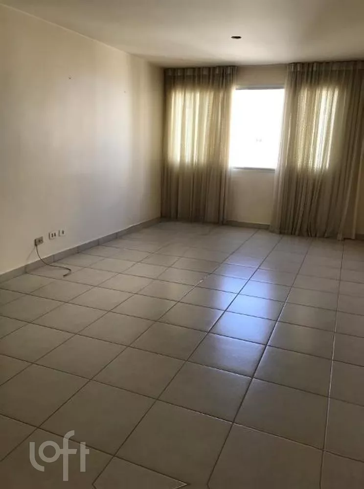 Apartamento à venda com 2 quartos, 75m² - Foto 2