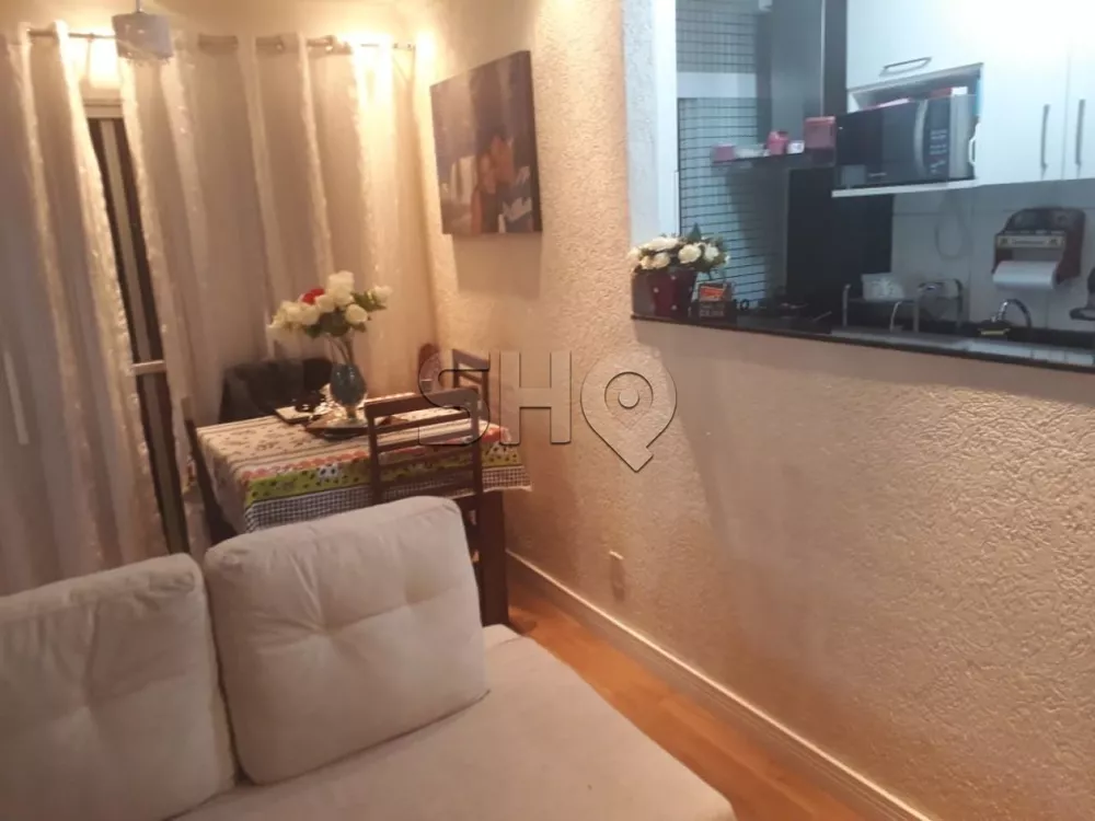 Apartamento à venda com 2 quartos, 48m² - Foto 2