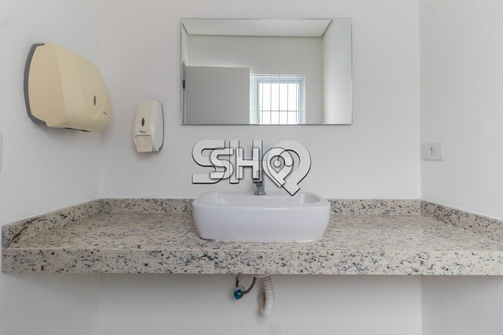 Casa Comercial para alugar com 1 quarto, 460m² - Foto 13