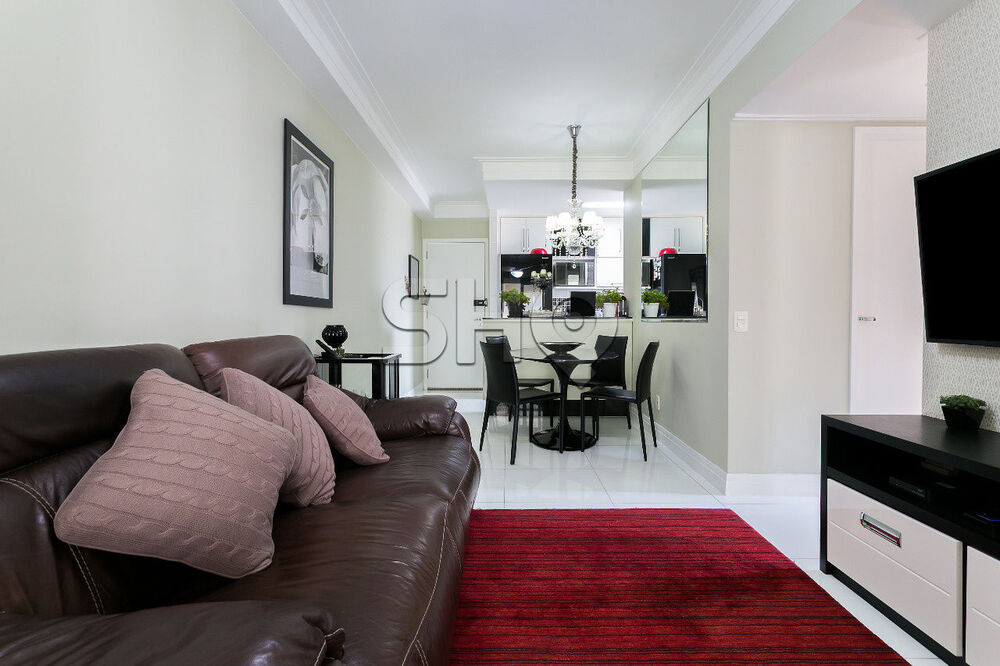 Apartamento à venda com 2 quartos, 70m² - Foto 3