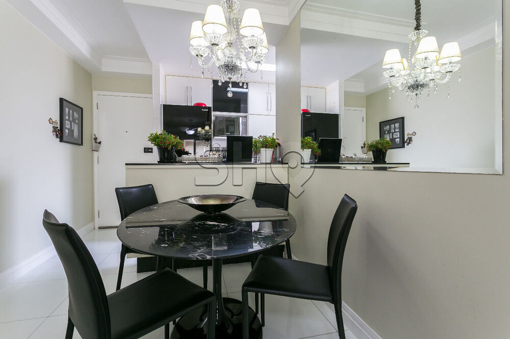 Apartamento à venda com 2 quartos, 70m² - Foto 8