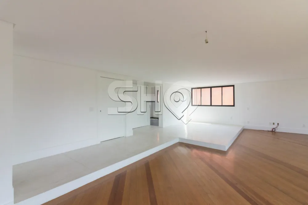 Apartamento, 4 quartos, 212 m² - Foto 1