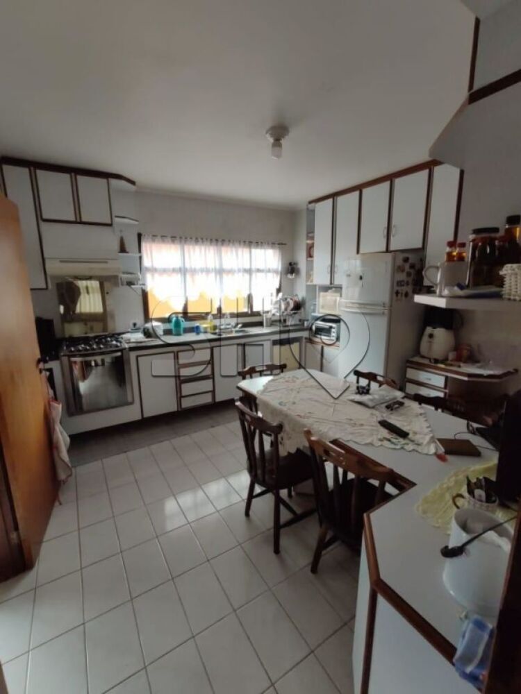 Apartamento, 3 quartos, 133 m² - Foto 1