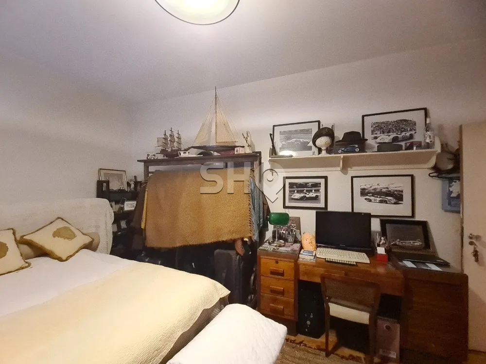 Apartamento, 3 quartos, 240 m² - Foto 2