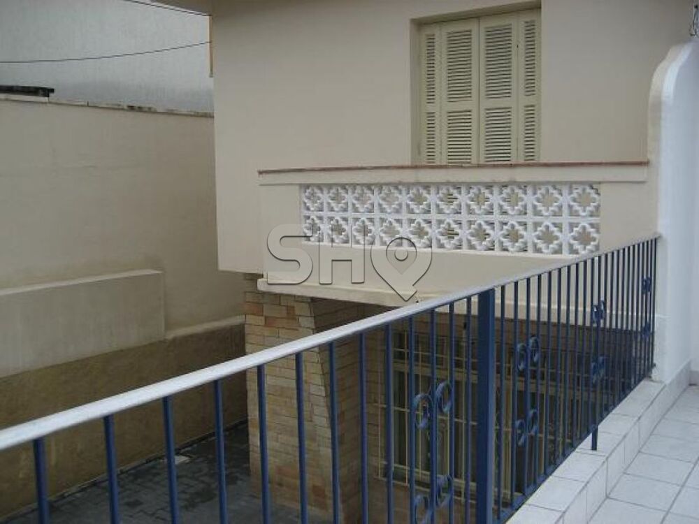 Sobrado à venda com 4 quartos, 165m² - Foto 1