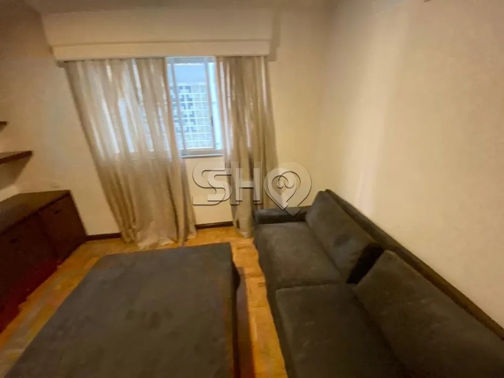 Apartamento, 3 quartos, 240 m² - Foto 1