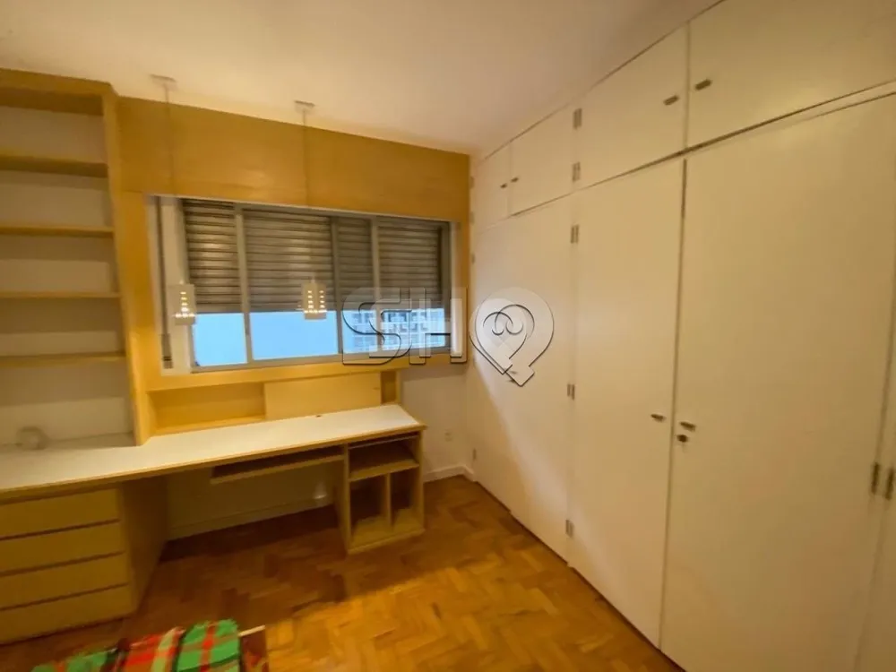 Apartamento, 3 quartos, 240 m² - Foto 2