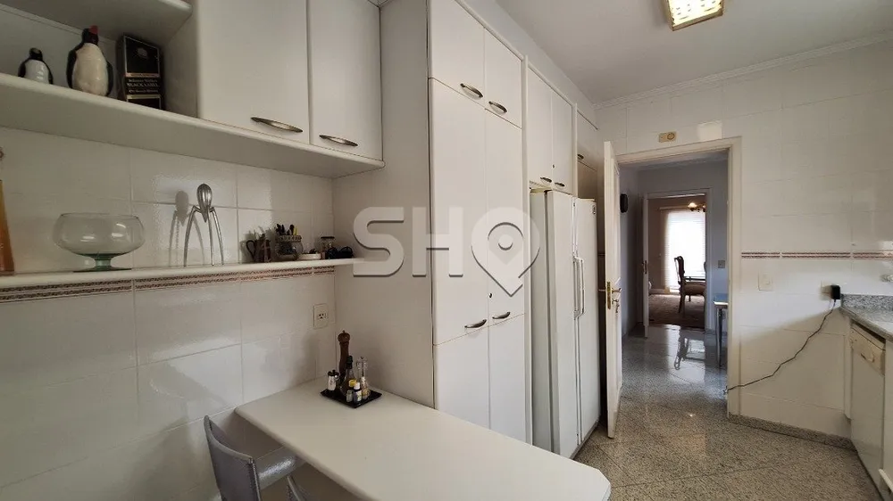 Apartamento, 3 quartos, 171 m² - Foto 1