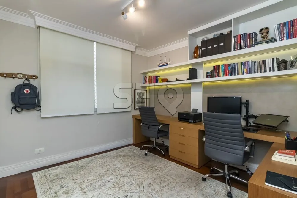 Apartamento, 3 quartos, 175 m² - Foto 1