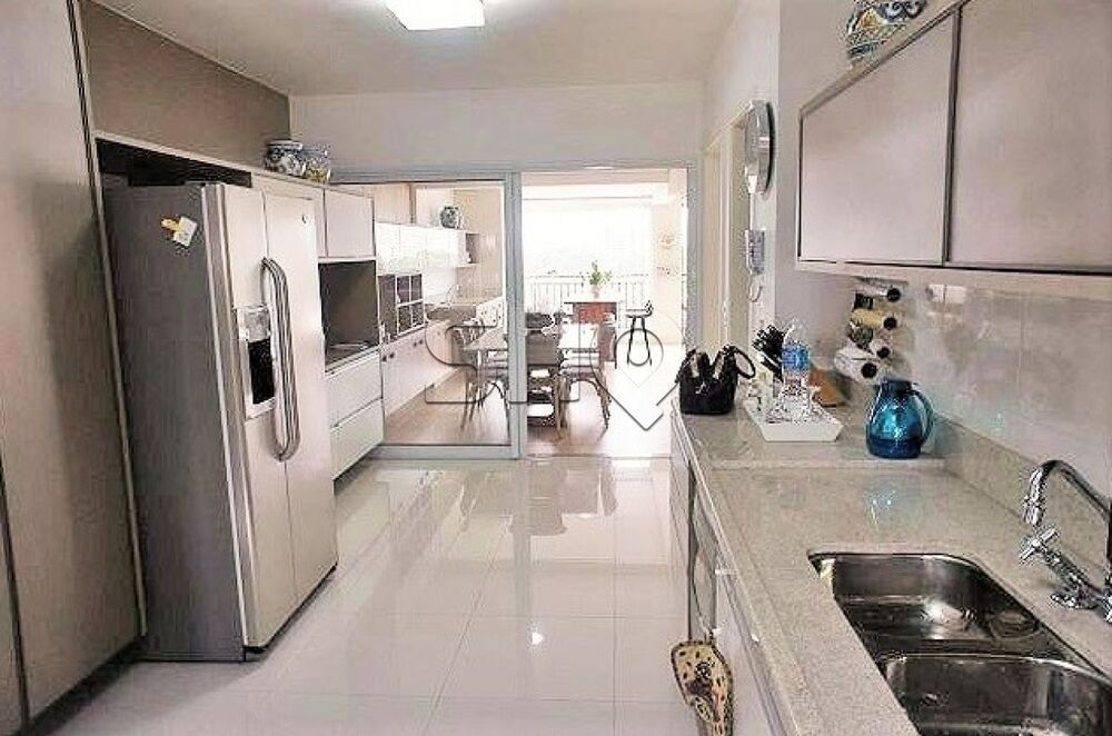 Apartamento, 4 quartos, 244 m² - Foto 10