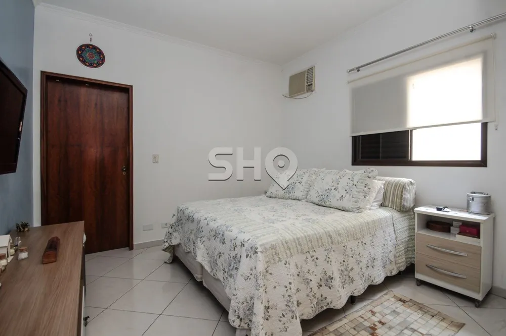 Casa, 3 quartos, 270 m² - Foto 1