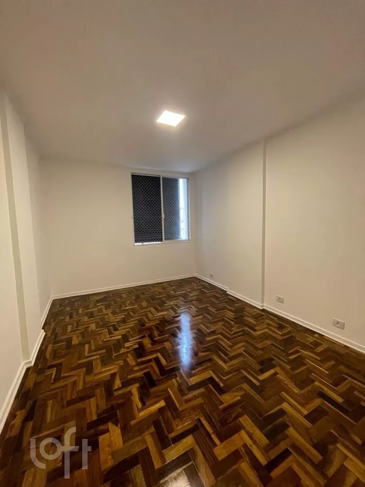 Apartamento à venda com 3 quartos, 150m² - Foto 1