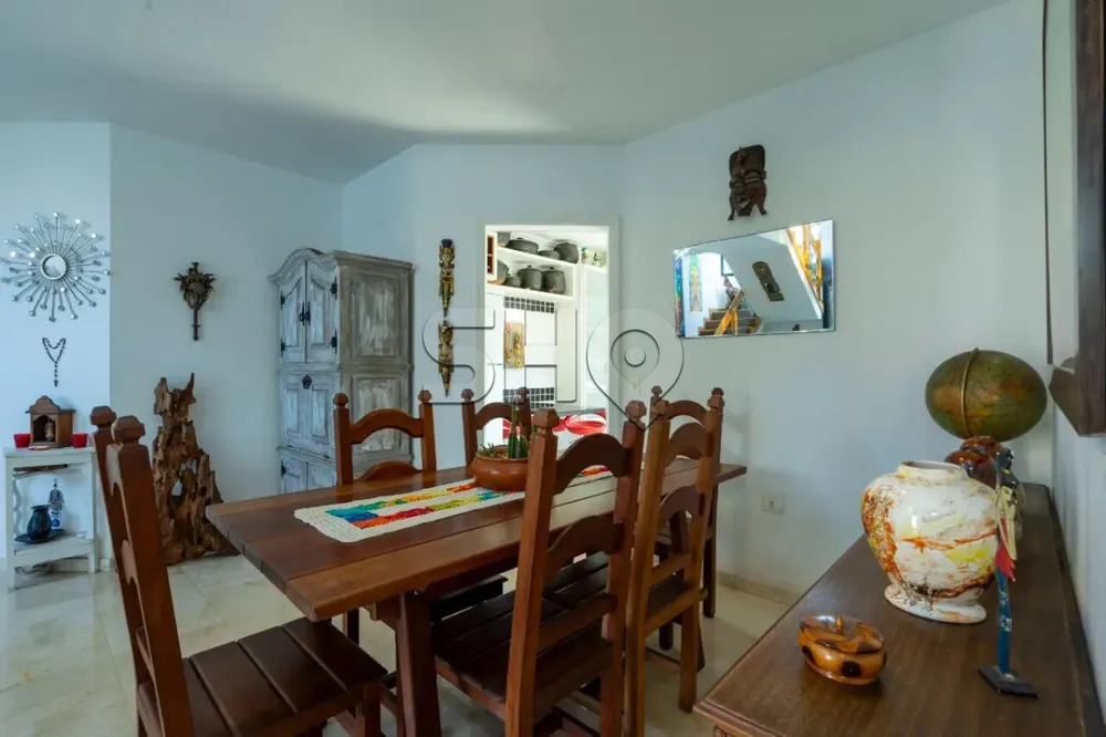 Cobertura, 3 quartos, 228 m² - Foto 2