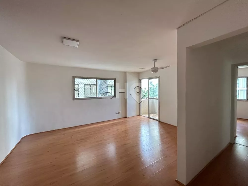 Apartamento à venda com 2 quartos, 70m² - Foto 16