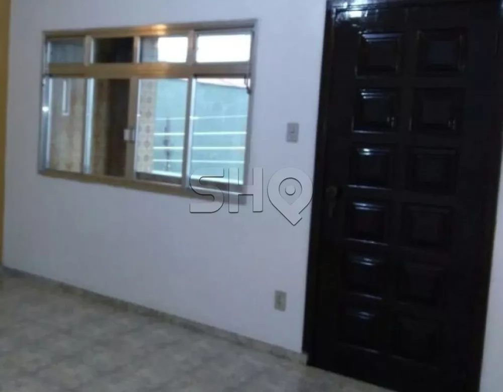 Sobrado à venda com 3 quartos, 215m² - Foto 1