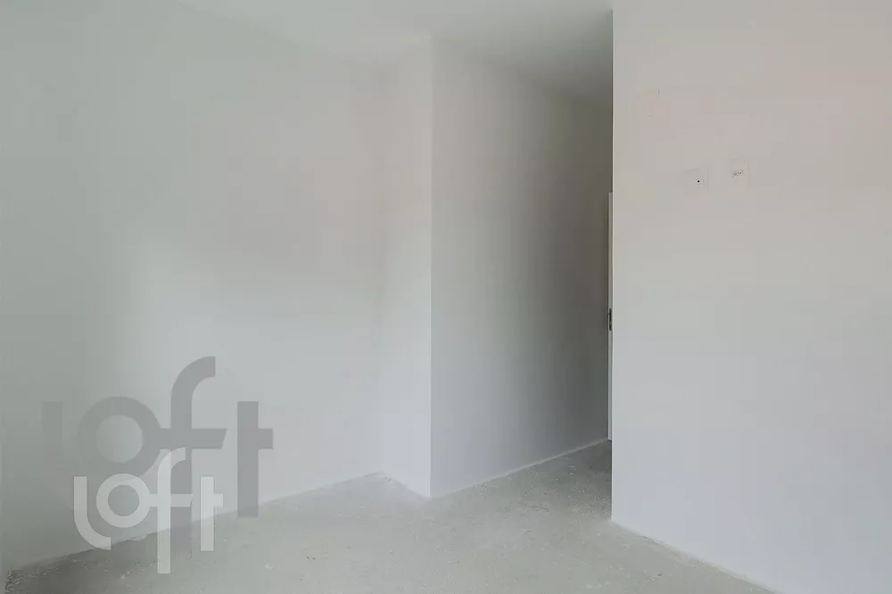 Apartamento à venda com 4 quartos, 216m² - Foto 4