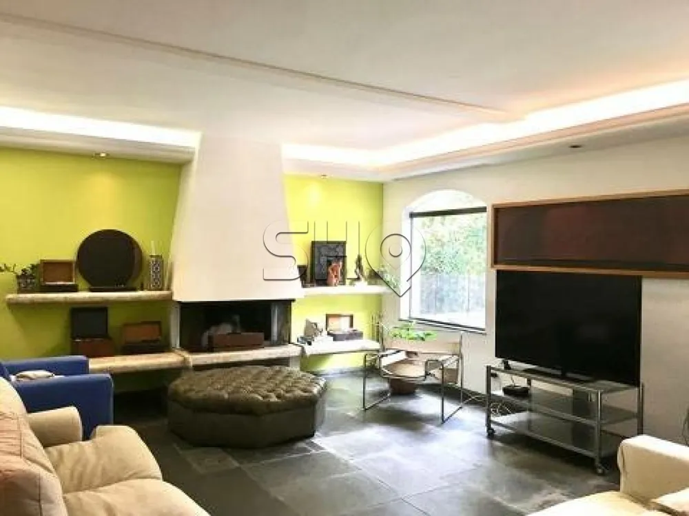 Sobrado, 3 quartos, 359 m² - Foto 1