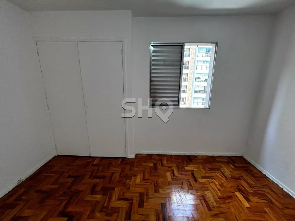 Apartamento para alugar com 2 quartos, 75m² - Foto 4