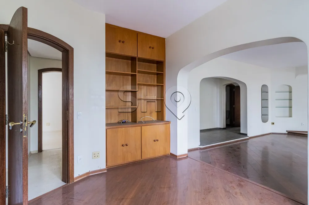 Apartamento, 3 quartos, 190 m² - Foto 1
