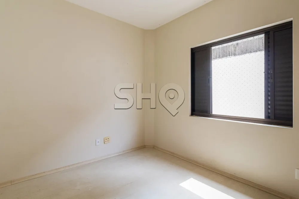 Apartamento, 3 quartos, 190 m² - Foto 2