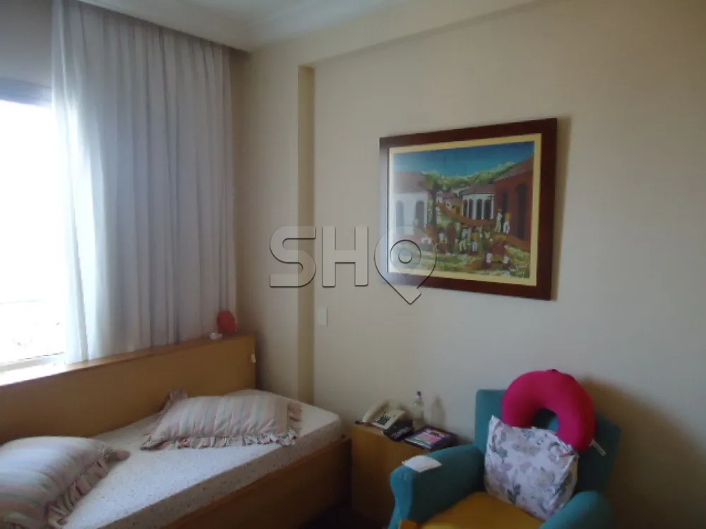Apartamento, 3 quartos, 140 m² - Foto 2