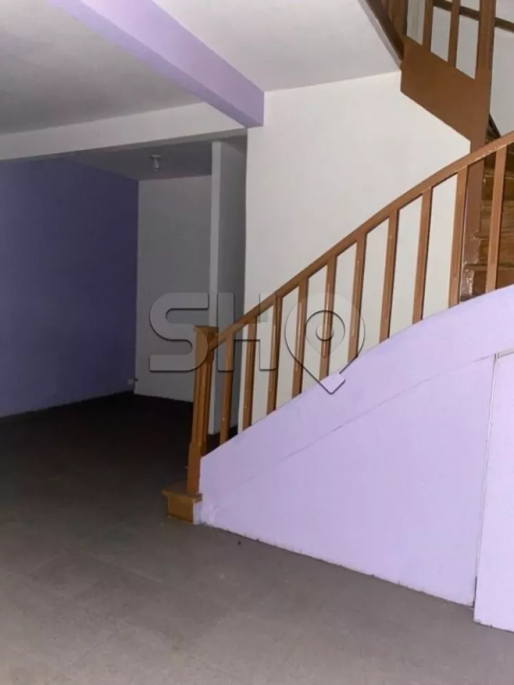 Casa Comercial para alugar com 3 quartos, 135m² - Foto 8