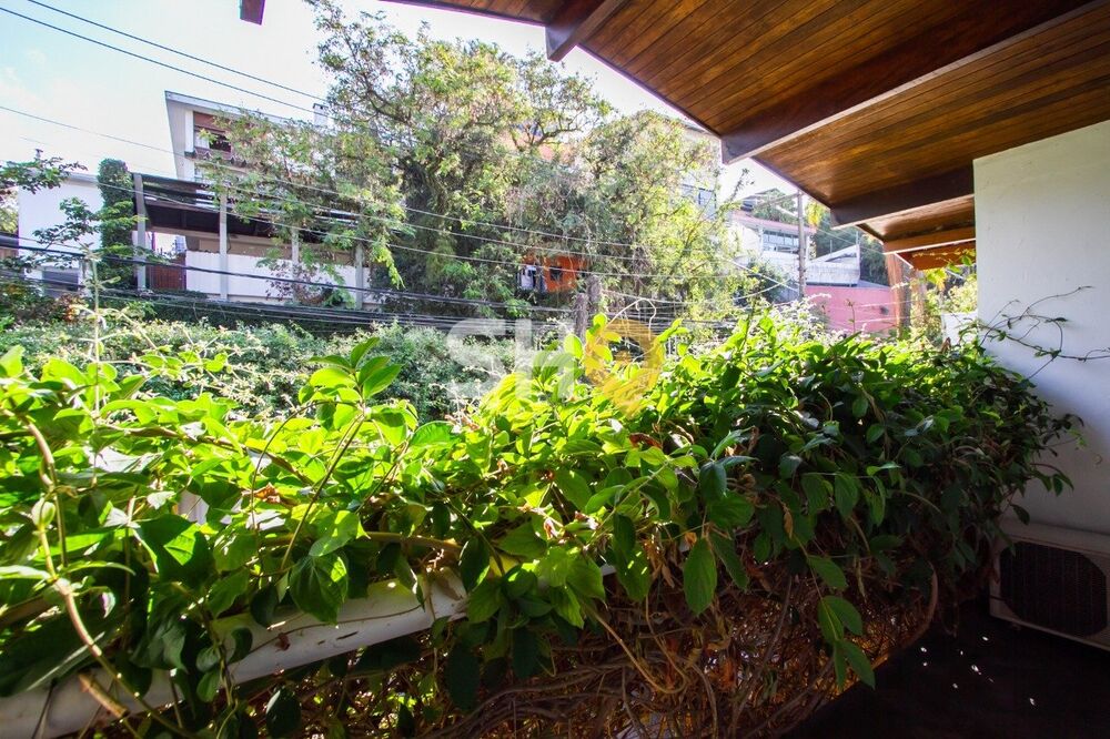 Casa, 4 quartos, 300 m² - Foto 18