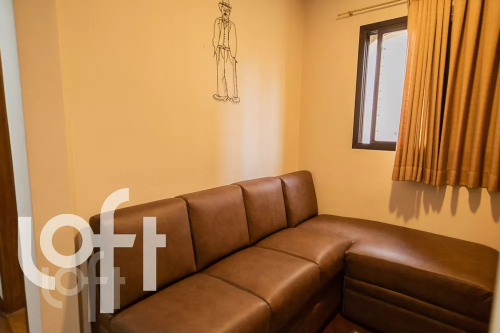 Apartamento à venda com 2 quartos, 79m² - Foto 4