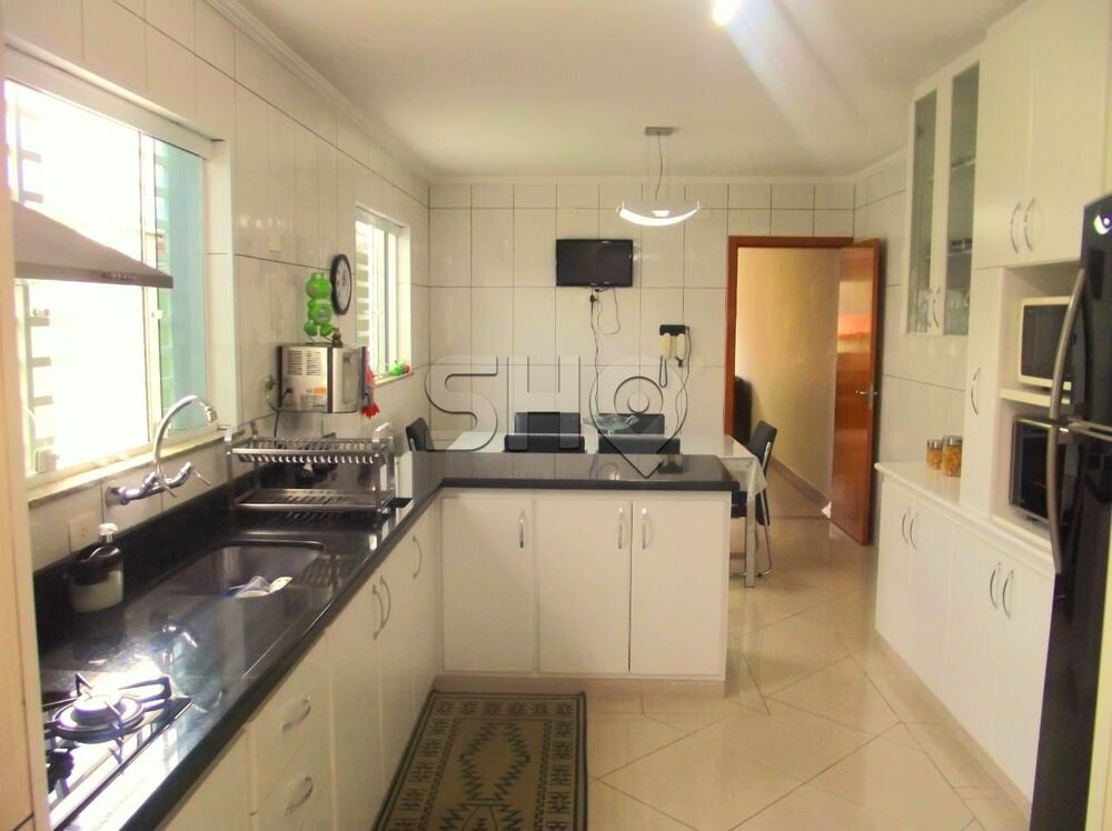 Sobrado, 3 quartos, 303 m² - Foto 6