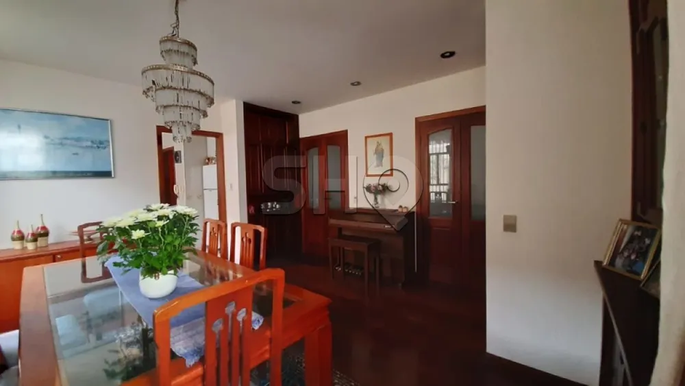 Casa, 3 quartos, 250 m² - Foto 4