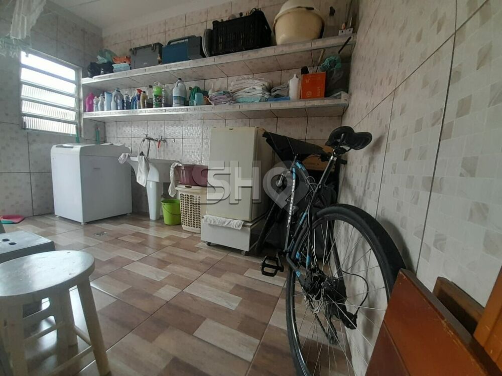 Casa à venda com 2 quartos, 120m² - Foto 16