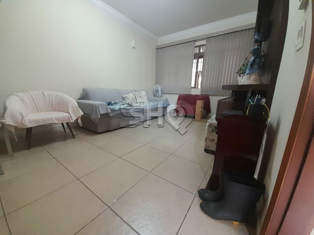 Casa à venda com 2 quartos, 120m² - Foto 4