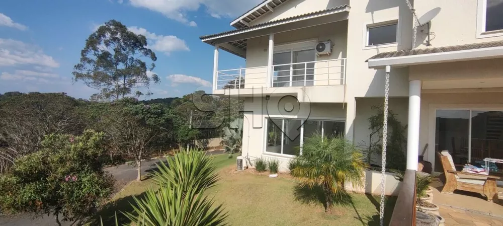 Casa de Condomínio à venda com 4 quartos, 490m² - Foto 1