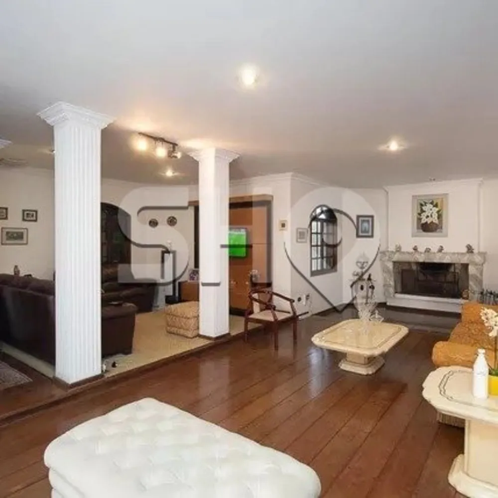 Sobrado, 4 quartos, 700 m² - Foto 1
