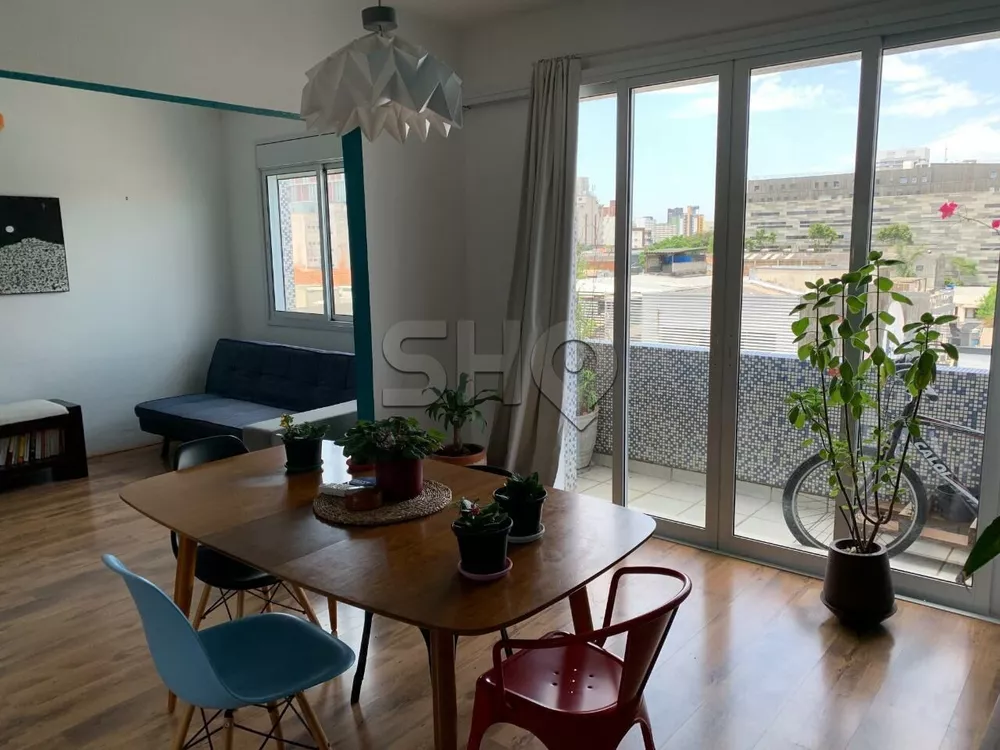 Apartamento à venda com 2 quartos, 90m² - Foto 4